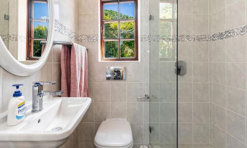 4 Bedroom Property for Sale in Hout Bay Western Cape